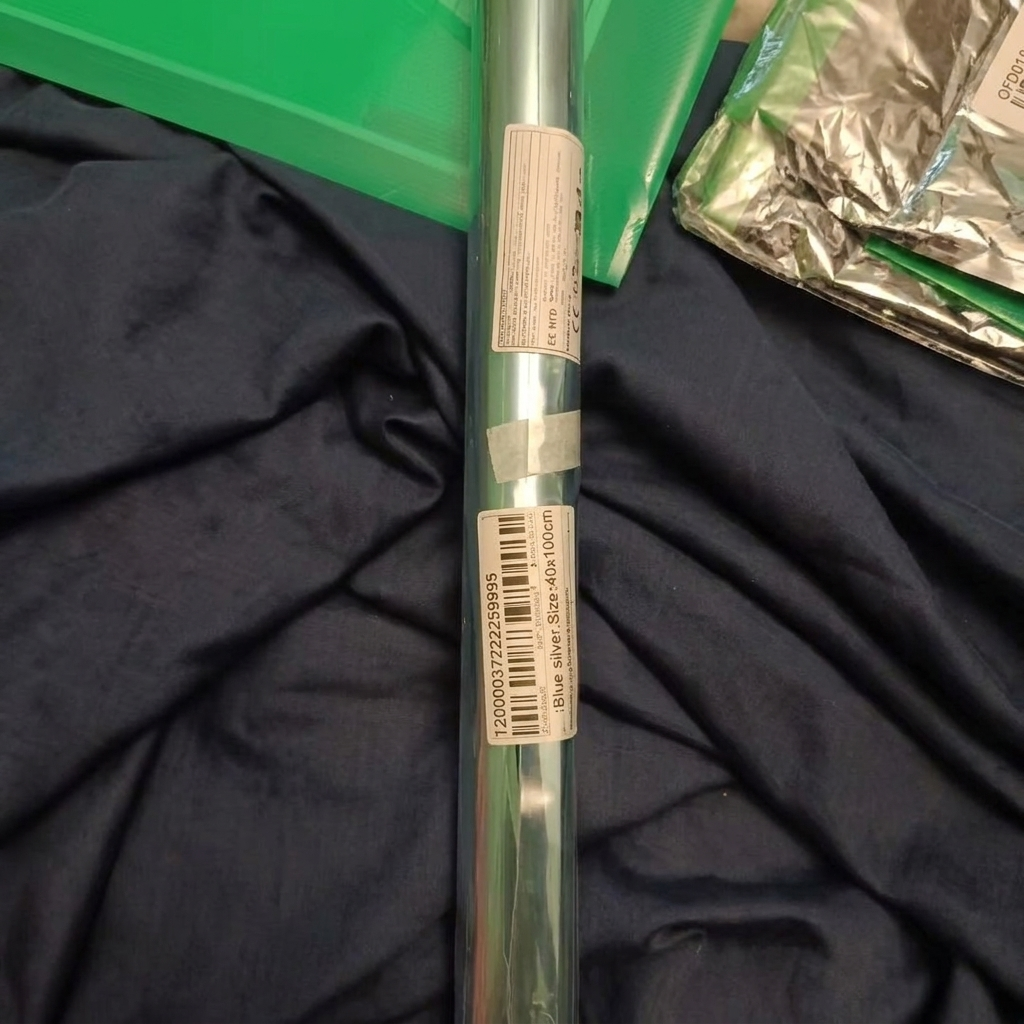 Privacy film roll as delivered, still sealed with size label
